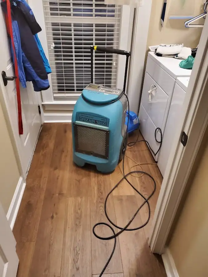 Commercial dehumidifier deployed for Flood Damage Cleanup in Lecanto